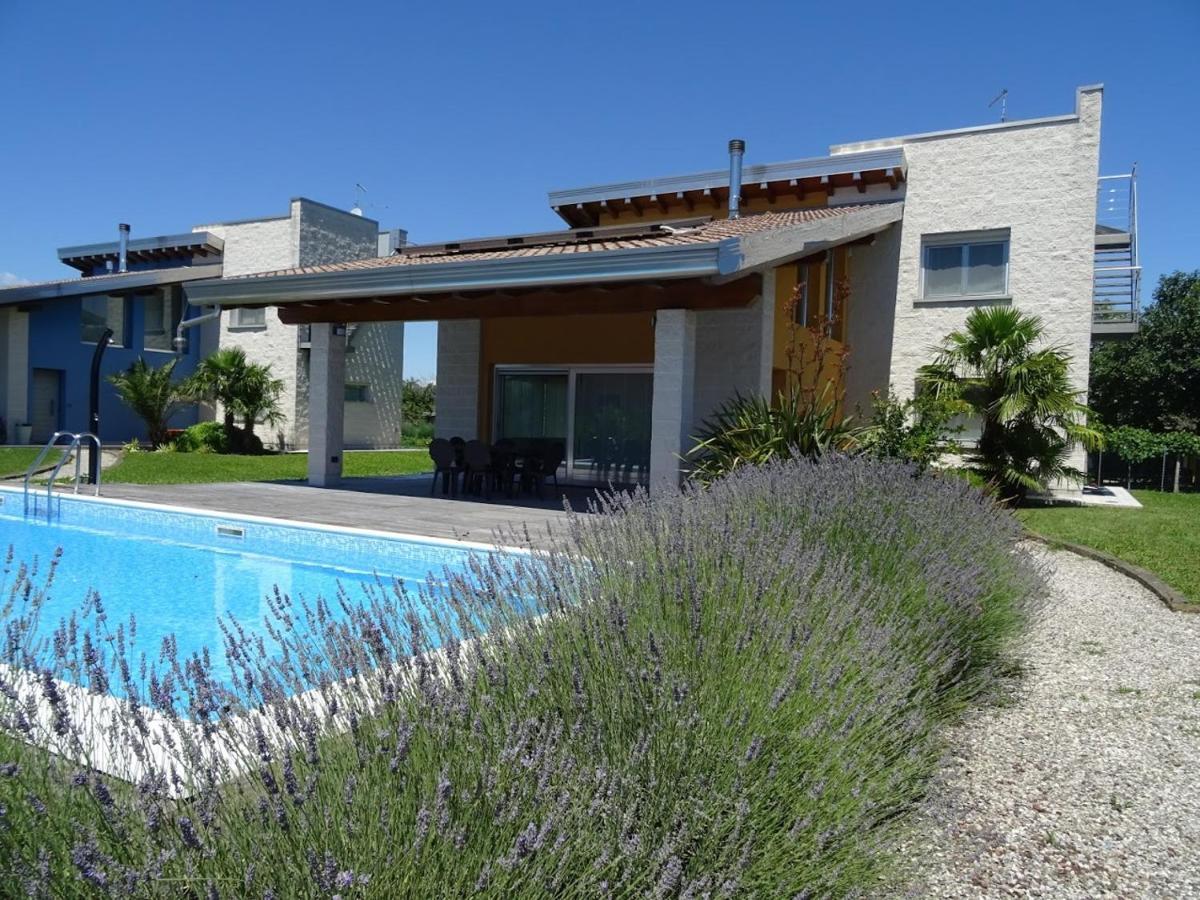 Villa Ocra Lignano Sabbiadoro Eksteriør billede